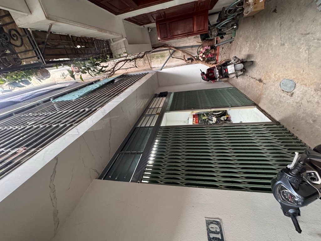 Bán nhà Giáp Nhị - diện tích 48.5m2 3 tầng - Nhà chưa sổ - giá 5 tỷ