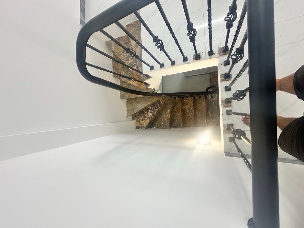 Bán nhà Tân Mai - diện tích 32m2 3 tầng - Nhà vuông đẹp, chủ bao quy hoạch - giá 3,86 tỷ