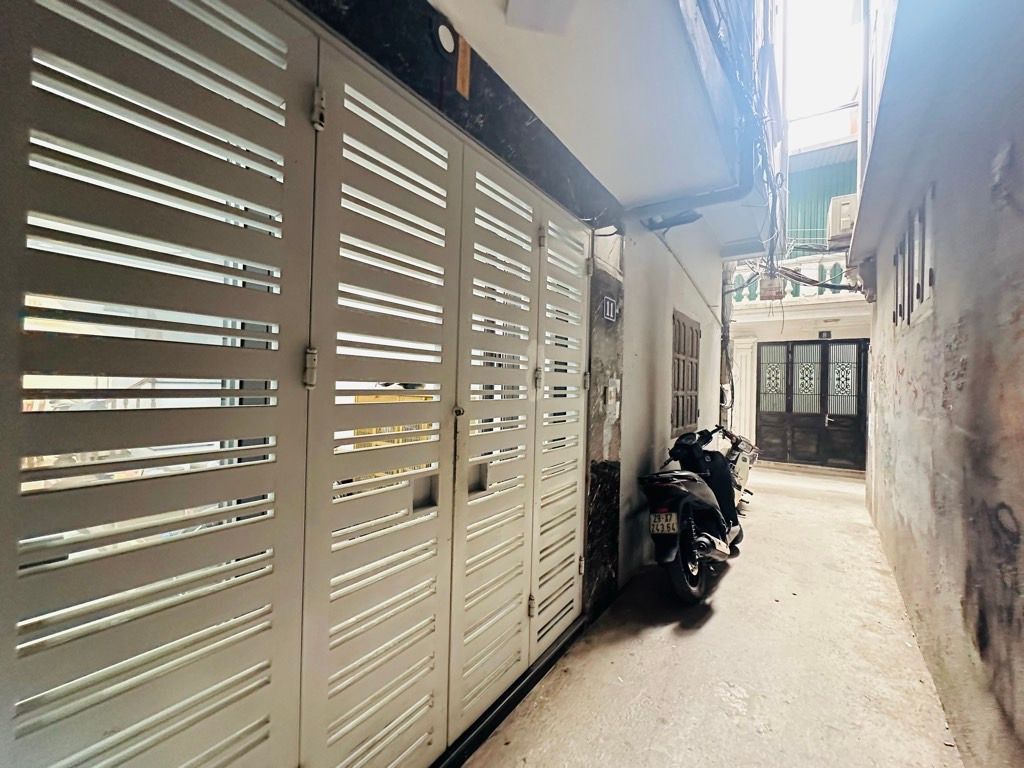 Bán nhà Nguyễn Lương Bằng - diện tích 35.7m2 4 tầng - Nhà đẹp ở ngay - giá 12,9 tỷ