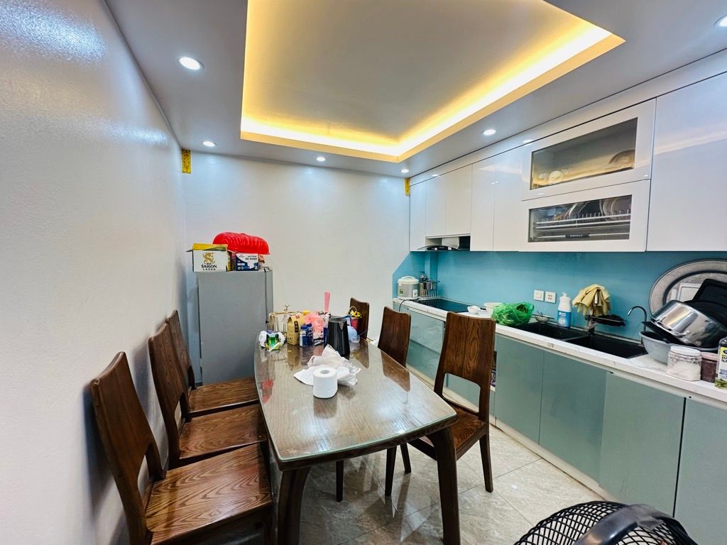 Bán nhà Nguyễn Lương Bằng - diện tích 35.7m2 4 tầng - Nhà đẹp ở ngay - giá 12,9 tỷ