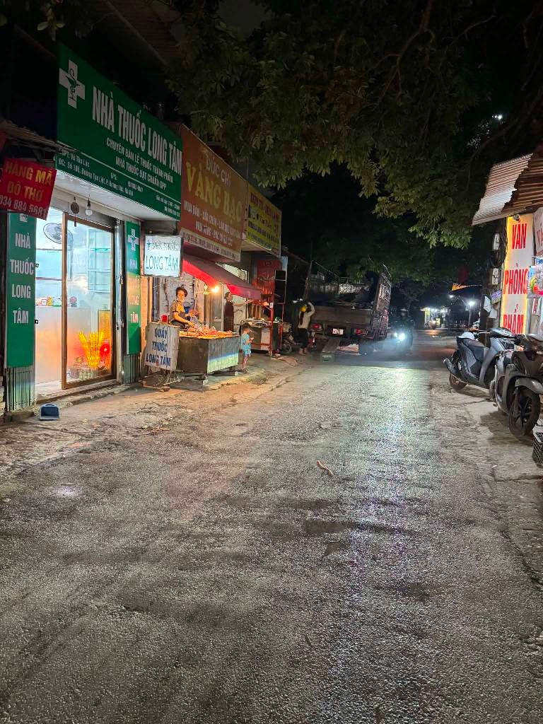 Bán nhà Hoàng Liệt - diện tích 50.3m2 4 tầng - MẶT PHÓ Ô TÔ TRÁNH - giá 14,8 tỷ