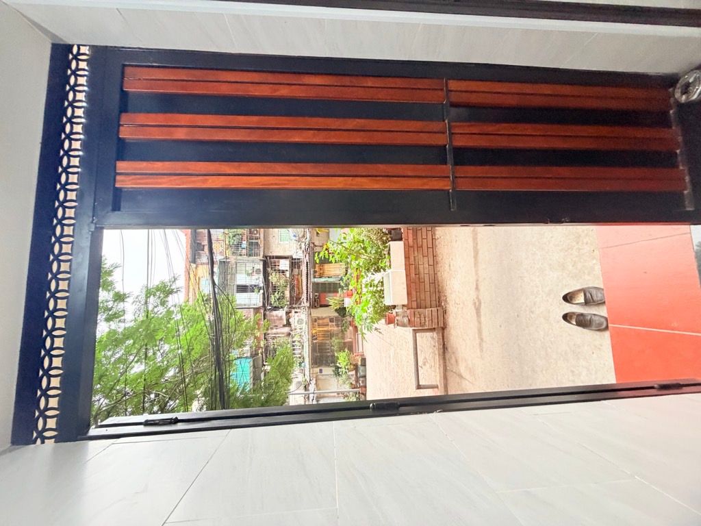 Bán nhà Phố 8/3 - diện tích 33,4m2 1 tầng - ô tô đỗ cửa - giá 5,3 tỷ