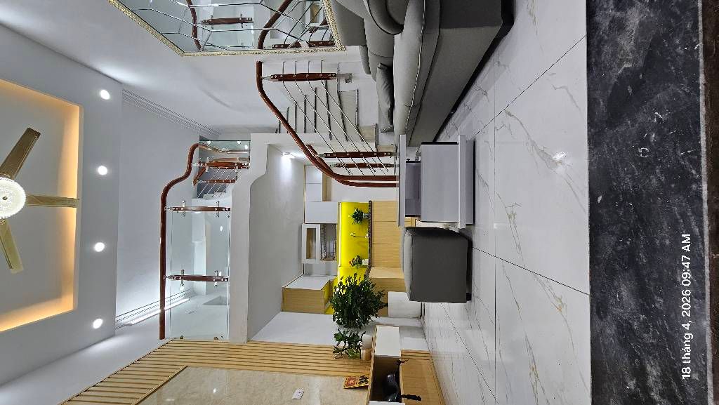 Bán nhà Hồng Mai - diện tích 18,6m2 5 tầng - Ô tô tránh - giá 6,38 tỷ