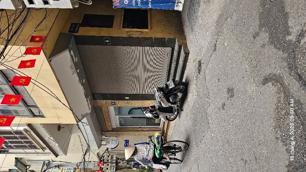 Bán nhà Hồng Mai - diện tích 18,6m2 5 tầng - Ô tô tránh - giá 6,38 tỷ