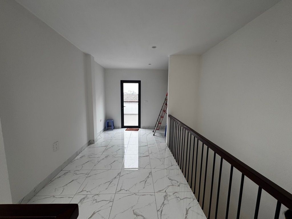 Bán nhà Phúc Thịnh - diện tích 50m2 4 tầng - Cực đẹp, gần Quốc lộ 3 - giá 6,15 tỷ