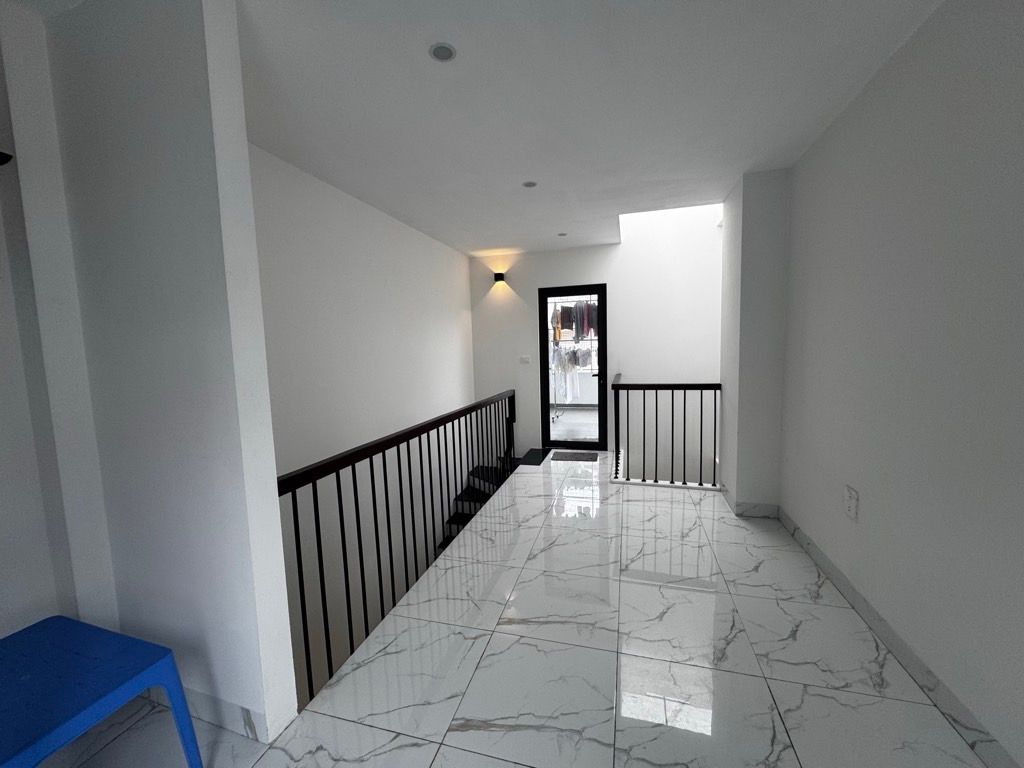 Bán nhà Phúc Thịnh - diện tích 50m2 4 tầng - Cực đẹp, gần Quốc lộ 3 - giá 6,15 tỷ