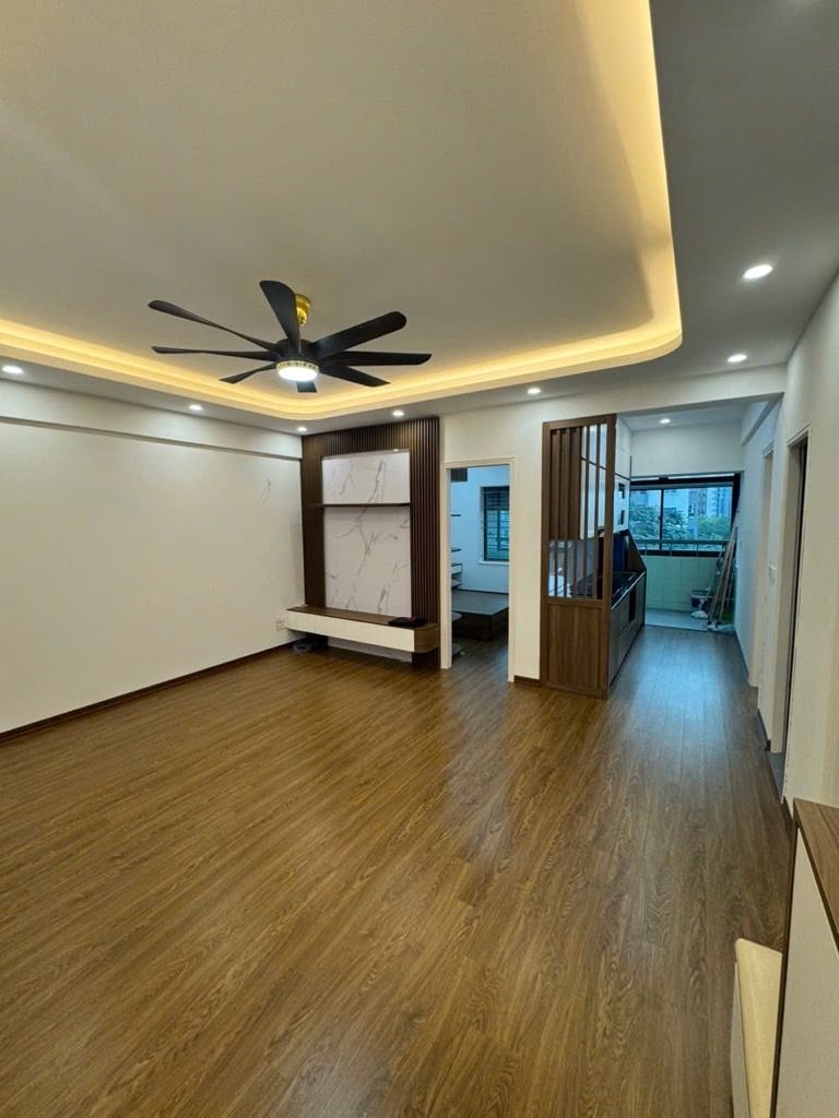 Bán nhà Trần Thủ Độ - diện tích 81m2 1 tầng - Lô góc - giá 5,75 tỷ