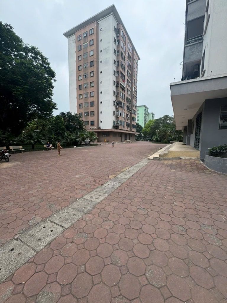 Bán nhà Trần Thủ Độ - diện tích 81m2 1 tầng - Lô góc - giá 5,75 tỷ