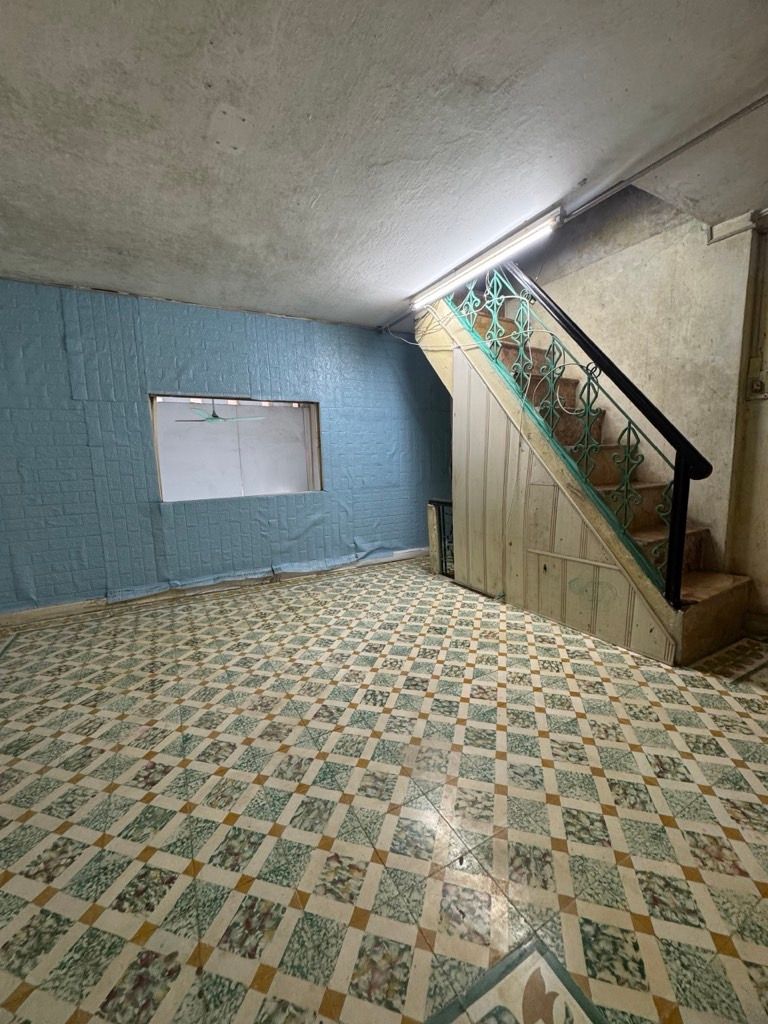 Bán nhà Phố Vọng - diện tích 35m2 2 tầng - đất tặng nhà - giá 8,96 tỷ