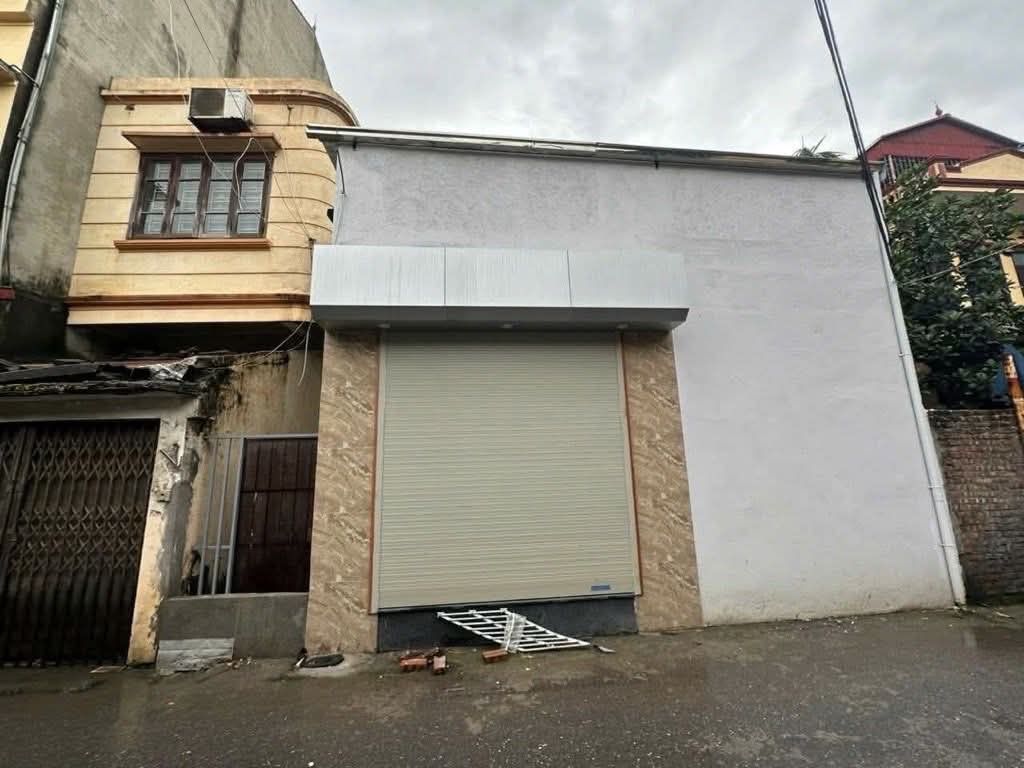 Bán nhà Thanh Lân - diện tích 30m2 2 tầng - Ô tô tránh - giá 3,5 tỷ