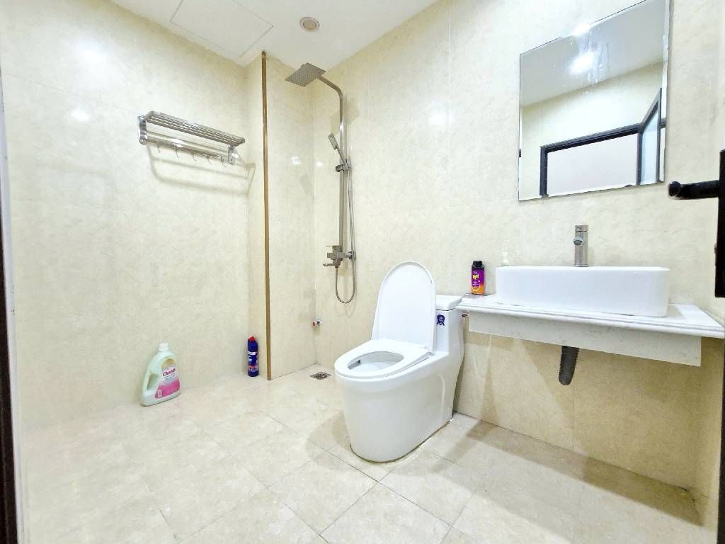 Bán nhà Đại Từ - diện tích 32,8m2 5 tầng - Nhà đẹp hiếm có - giá 9 tỷ