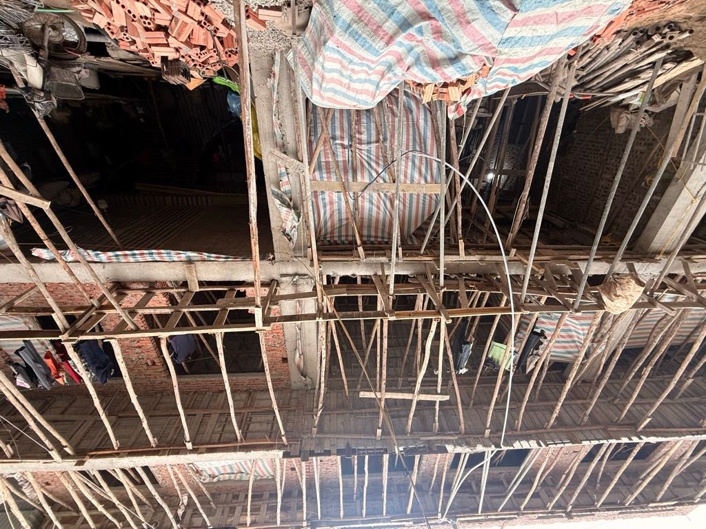 Bán nhà Lương Khánh Thiện - diện tích 54m2 7 tầng - Ô TÔ ĐỖ CỔNG - giá 18 tỷ