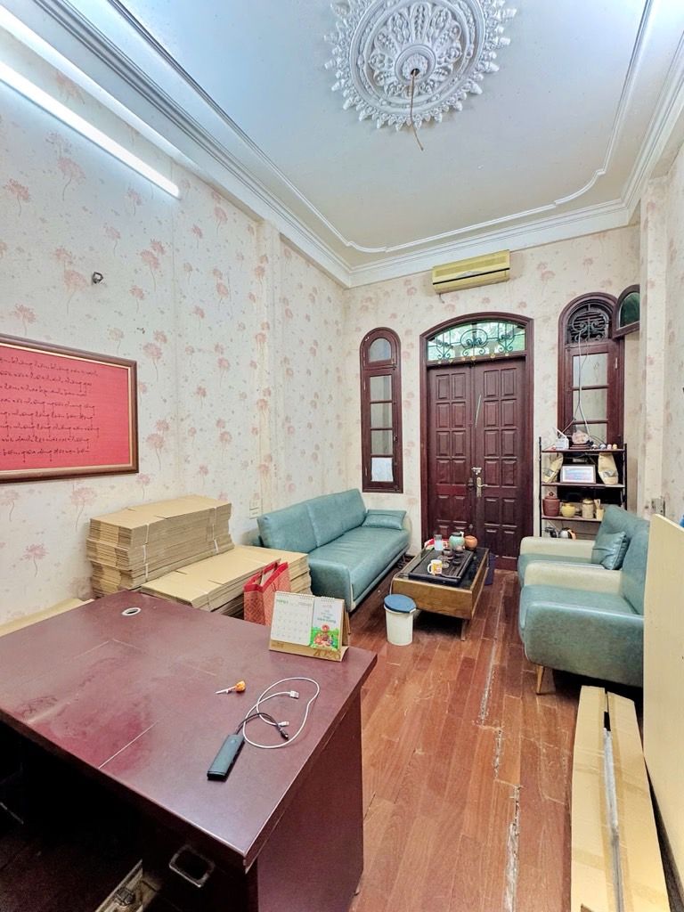 Bán nhà Phương Mai - diện tích 64,5m2 5 tầng - Ô tô vỉa hè, kinh doanh - giá 24 tỷ