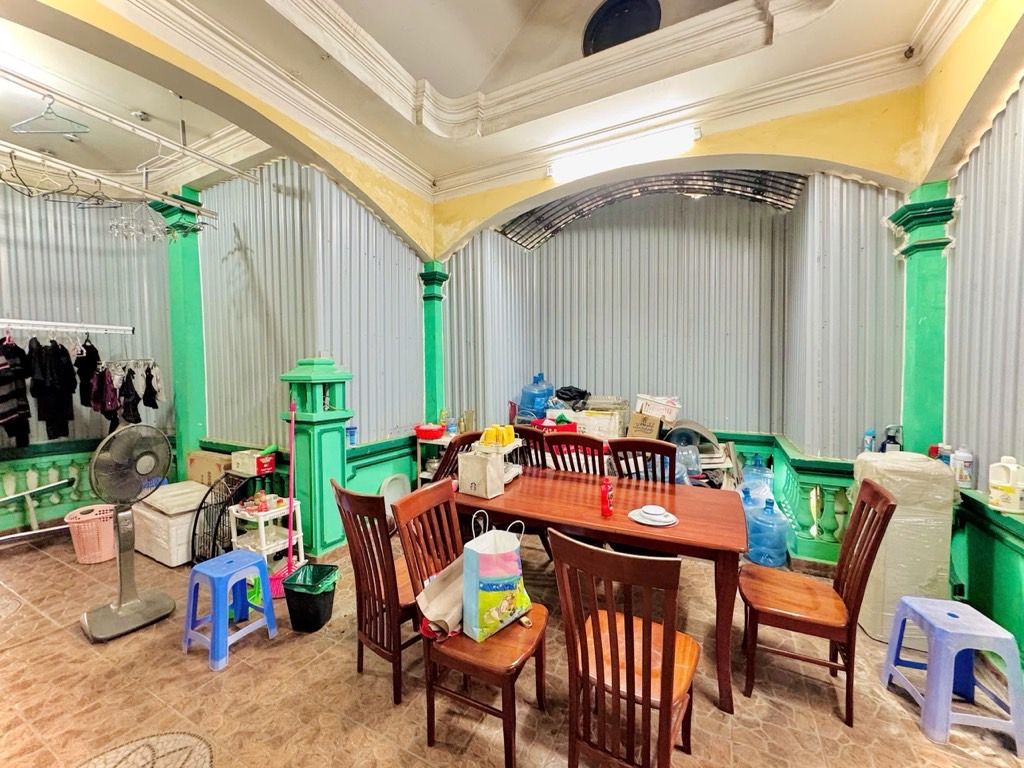 Bán nhà Phương Mai - diện tích 64,5m2 5 tầng - Ô tô vỉa hè, kinh doanh - giá 24 tỷ