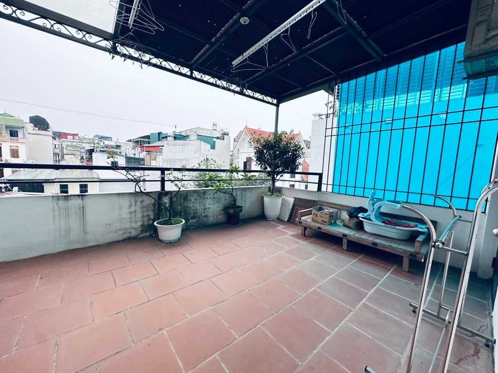 Bán nhà Định Công Hạ - diện tích 71.5m2 3 tầng - ô tô đỗ cửa - giá 7,5 tỷ