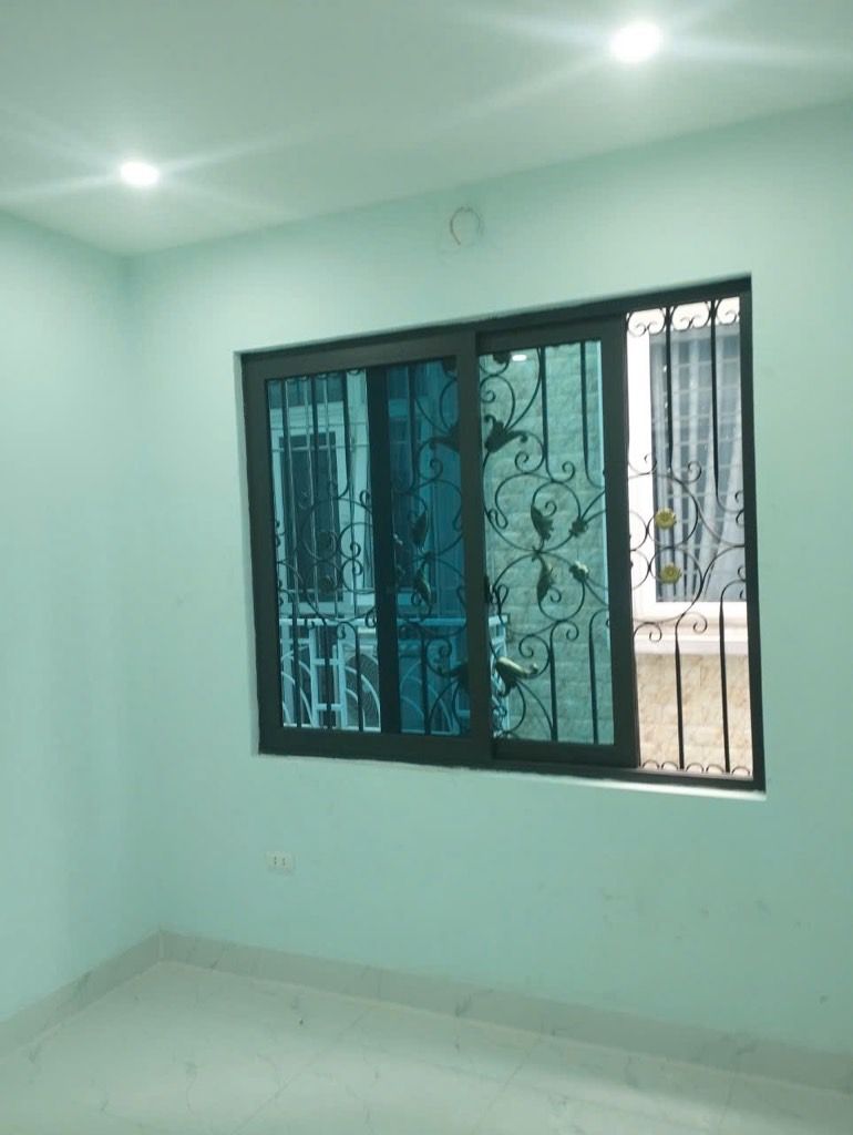 Bán nhà Định Công Hạ - diện tích 32.8m2 3 tầng - Lô góc - giá 4,6 tỷ