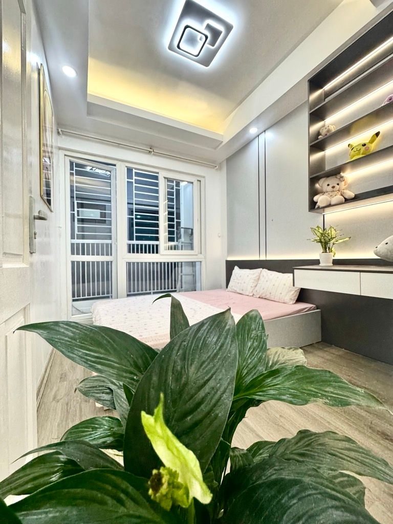 Bán nhà Láng - diện tích 52m2 2 tầng - ô tô đỗ cổng - giá 2,55 tỷ