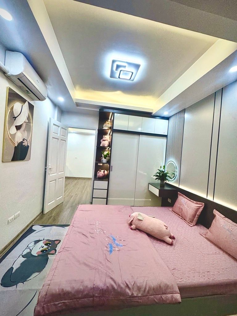 Bán nhà Láng - diện tích 52m2 2 tầng - ô tô đỗ cổng - giá 2,55 tỷ