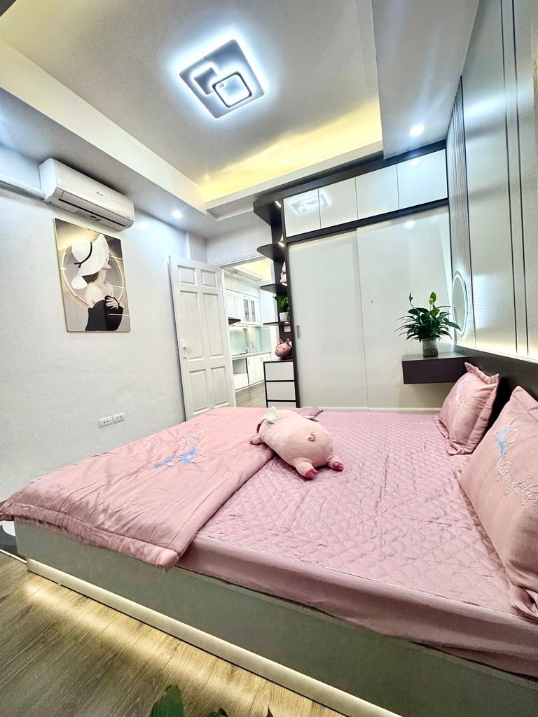 Bán nhà Láng - diện tích 52m2 2 tầng - ô tô đỗ cổng - giá 2,55 tỷ