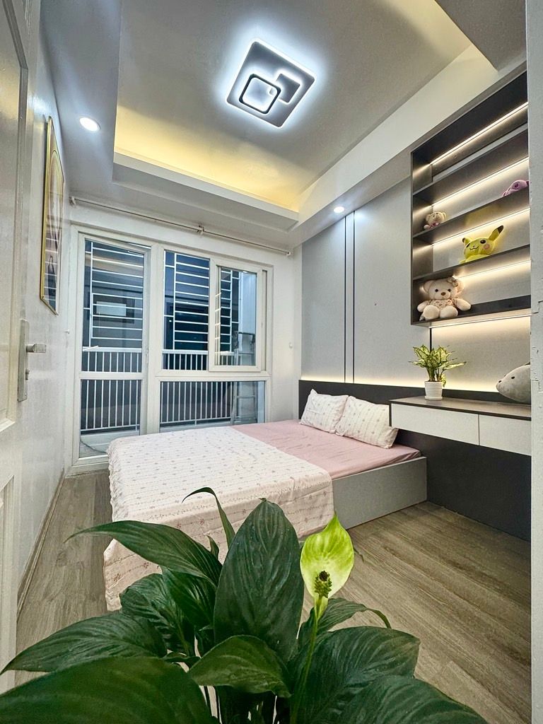 Bán nhà Láng - diện tích 52m2 2 tầng - ô tô đỗ cổng - giá 2,55 tỷ