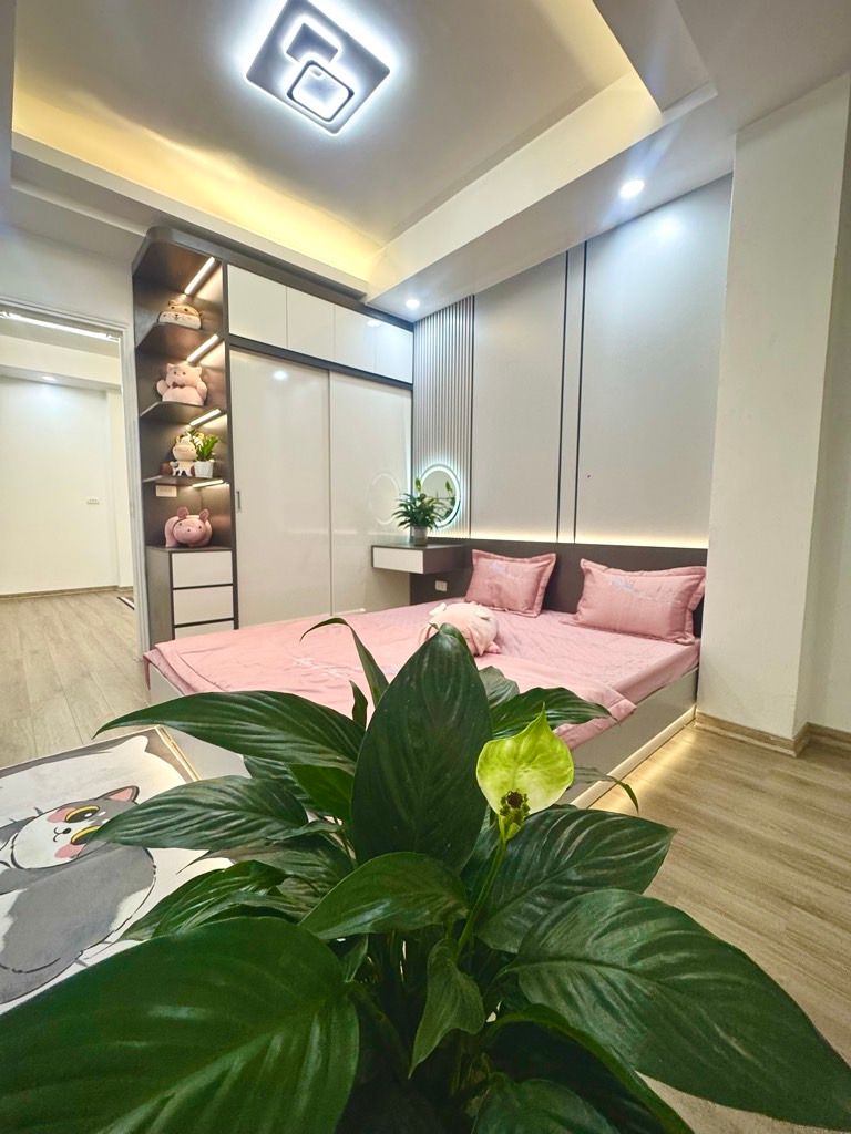 Bán nhà Láng - diện tích 52m2 2 tầng - ô tô đỗ cổng - giá 2,55 tỷ