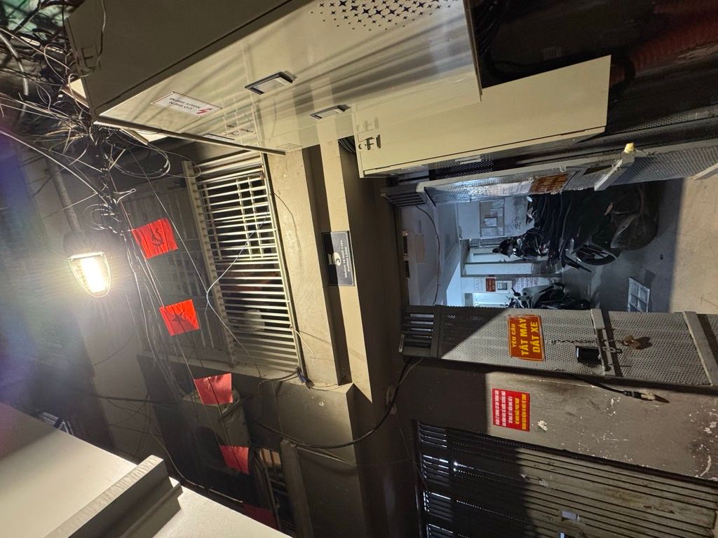 Bán nhà Láng - diện tích 52m2 2 tầng - ô tô đỗ cổng - giá 2,55 tỷ