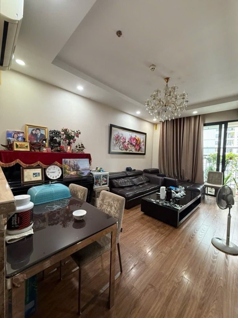 Bán nhà Hoàng Văn Thái - diện tích 67m2 13 tầng - Căn góc 3 thoáng - giá 6,5 tỷ