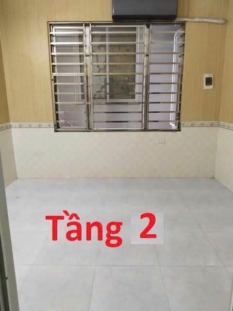 Bán nhà Tân Mai - diện tích 24m2 4 tầng - vị trí đẹp, khu vực đông dân cư - giá 3,2 tỷ