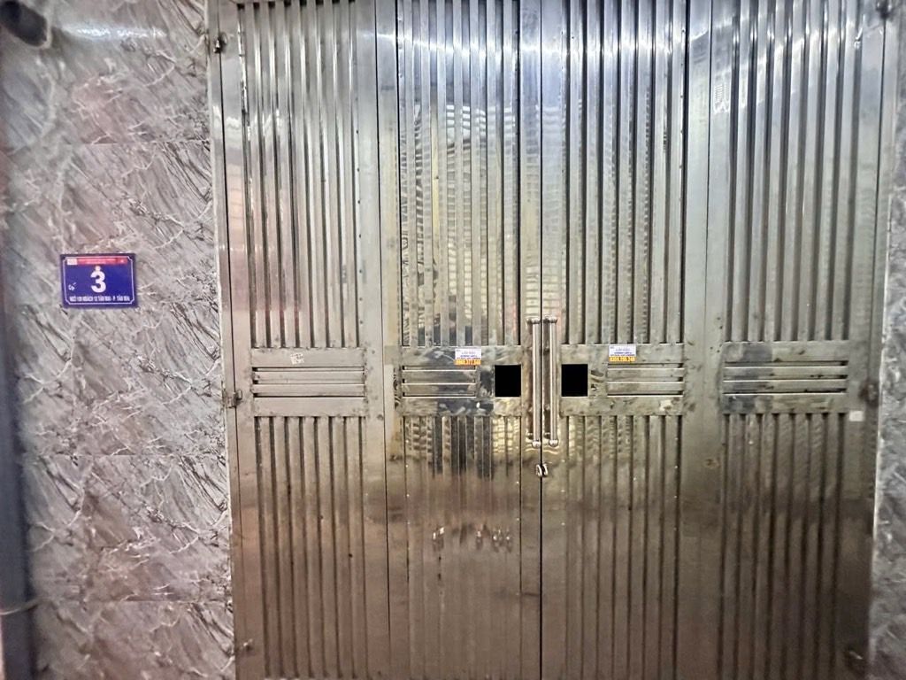 Bán nhà Tân Mai - diện tích 24m2 4 tầng - vị trí đẹp, khu vực đông dân cư - giá 3,2 tỷ