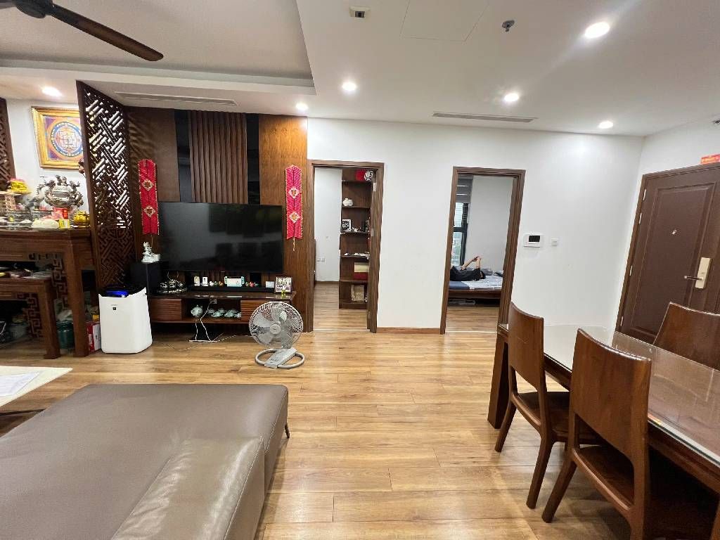 Bán nhà Minh Khai - diện tích 105m2 11 tầng - Cc cao cấp - giá 21 tỷ