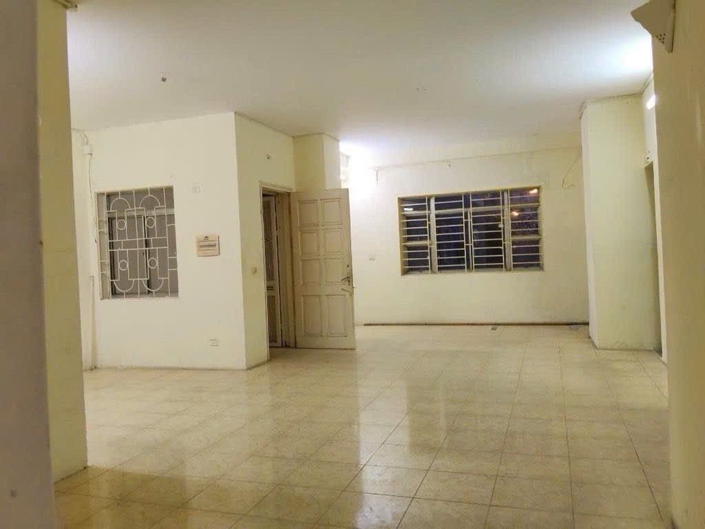 Bán nhà Nguyễn Cảnh Dị - diện tích 157m2 1 tầng - Lô góc, 3 mặt thoáng - giá 9,7 tỷ