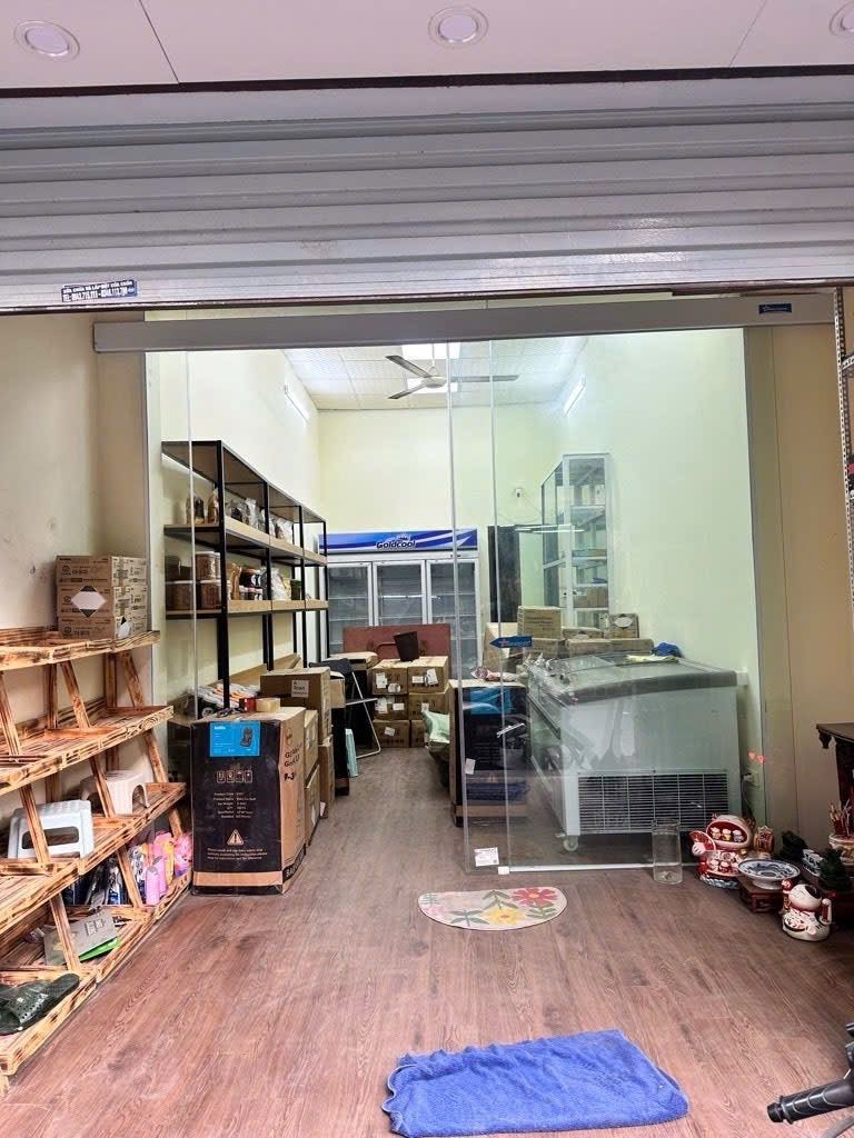 Bán nhà Lê Gia Đỉnh - diện tích 35,7m2 4 tầng - Kinh Doanh Sầm Uất - giá 11,5 tỷ