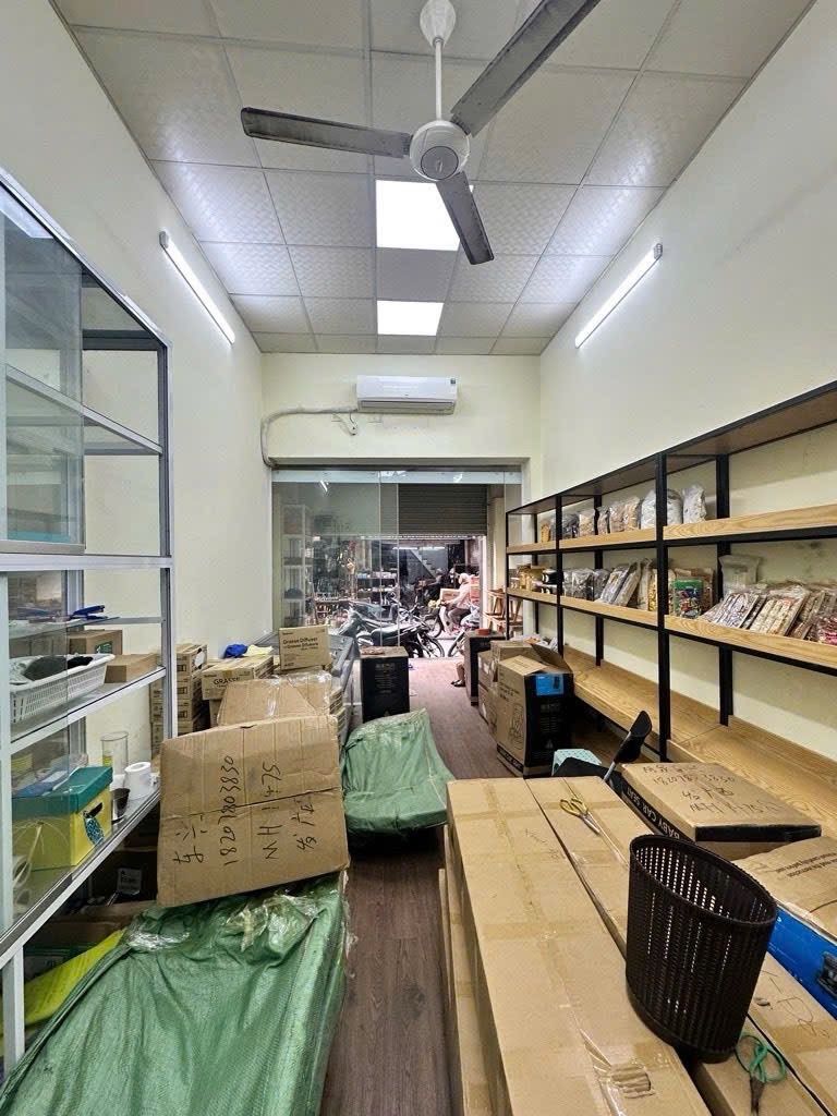 Bán nhà Lê Gia Đỉnh - diện tích 35,7m2 4 tầng - Kinh Doanh Sầm Uất - giá 11,5 tỷ