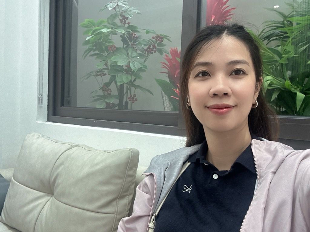 Bán nhà Đường Láng - diện tích 36.1m2 5 tầng - Ô tô tránh - giá 15,5 tỷ