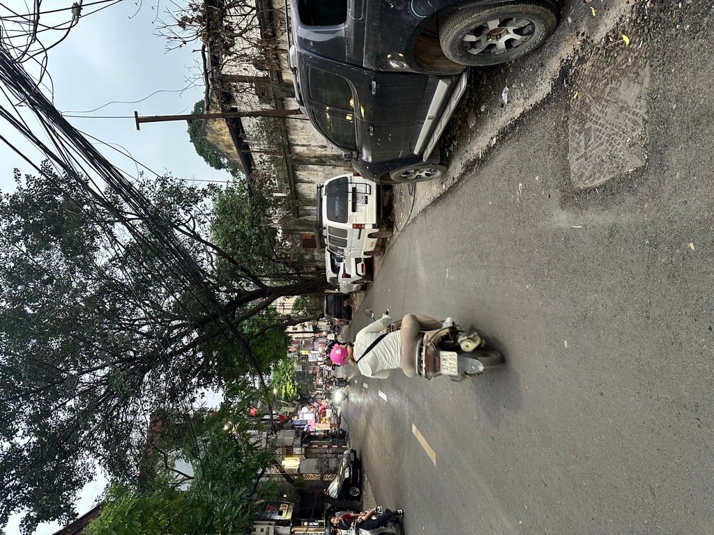 Bán nhà Khương Đình - diện tích 25,3m2 5 tầng - mặt phố - giá 10,8 tỷ