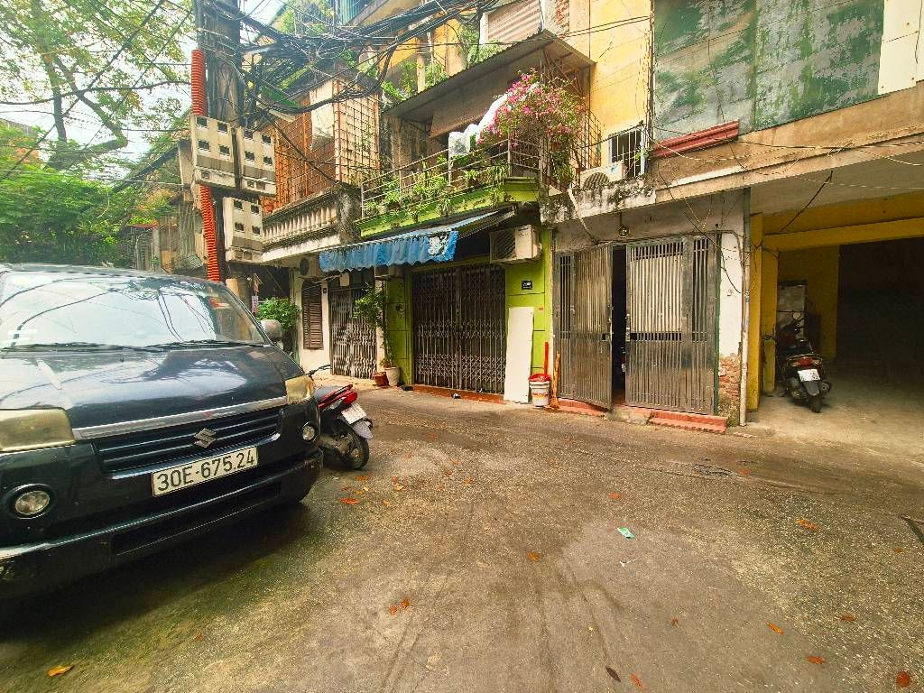 Bán nhà Chùa Bộc - diện tích 70m2 1 tầng - Ô TÔ TRÁNH, Ô TÔ DỪNG ĐỖ - giá 6,9 tỷ