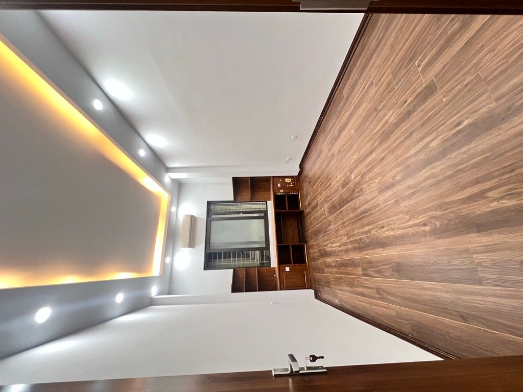 Bán nhà Giáp Bát - diện tích 21m2 5 tầng - ô tô tránh - giá 5,8 tỷ