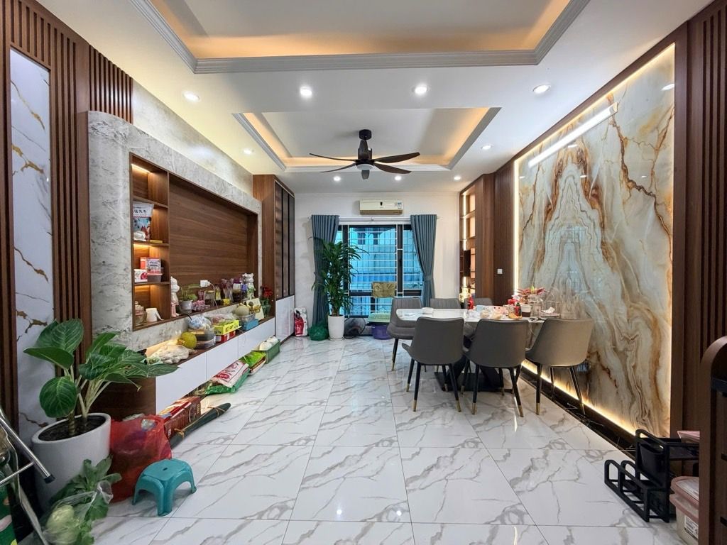 Bán nhà Khương Đình - diện tích 40m2 7 tầng - Nhà đẹp 7 tầng thang máy, gần phố, trung tâm Thanh Xuân - giá 15,2 tỷ