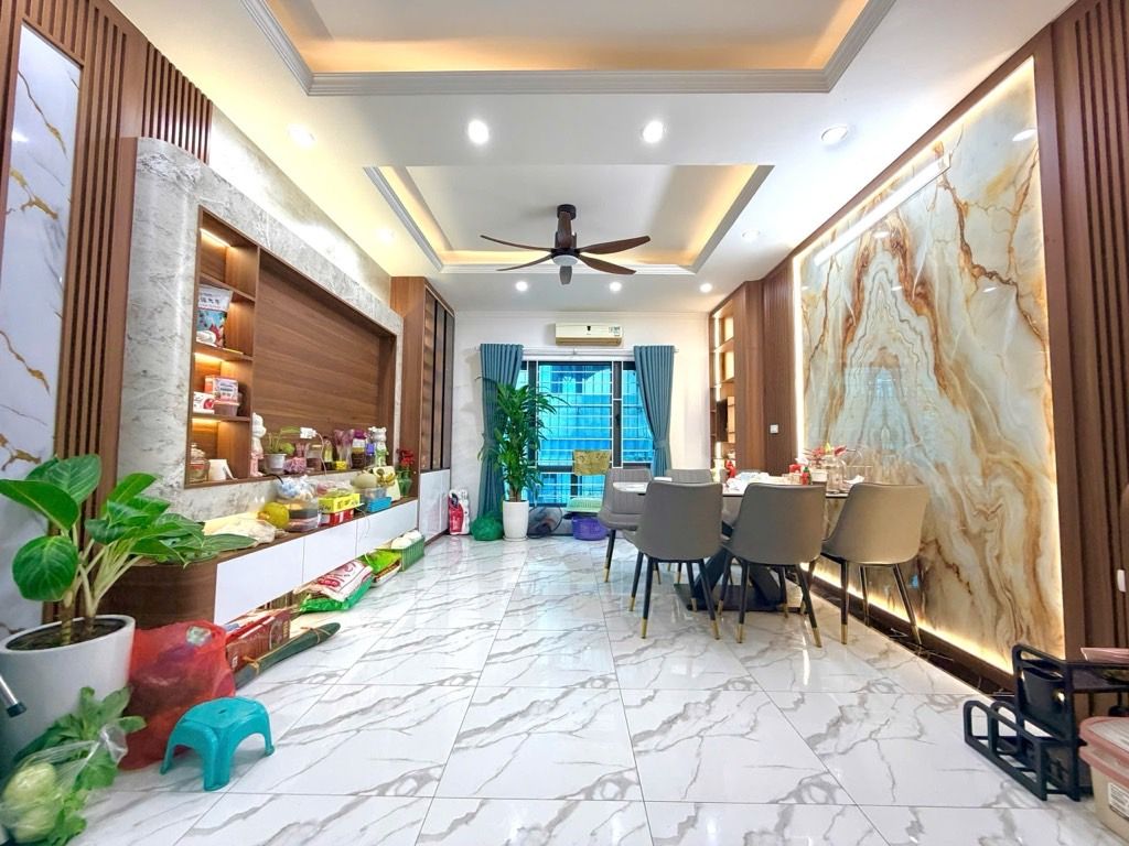 Bán nhà Khương Đình - diện tích 40m2 7 tầng - Nhà đẹp 7 tầng thang máy, gần phố, trung tâm Thanh Xuân - giá 15,2 tỷ