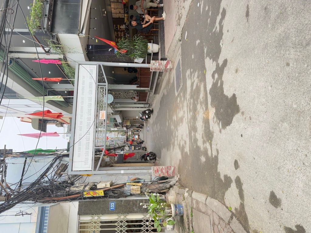 Bán nhà Dương văn bé - diện tích 30m2 5 tầng - thang máy - giá 11,8 tỷ