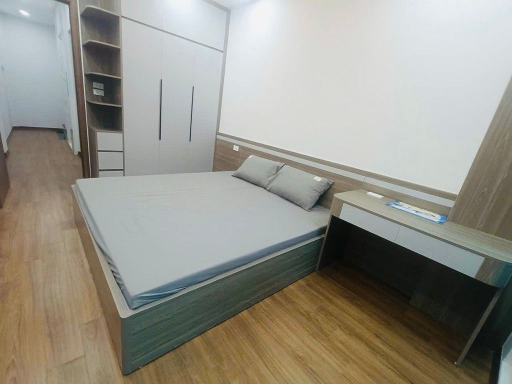 Bán nhà Dương văn bé - diện tích 30m2 5 tầng - thang máy - giá 11,8 tỷ