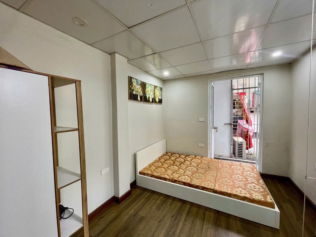 Bán nhà Nguyễn Lương Bằng - diện tích 12m2 3 tầng - SĐCC - giá 2,9 tỷ