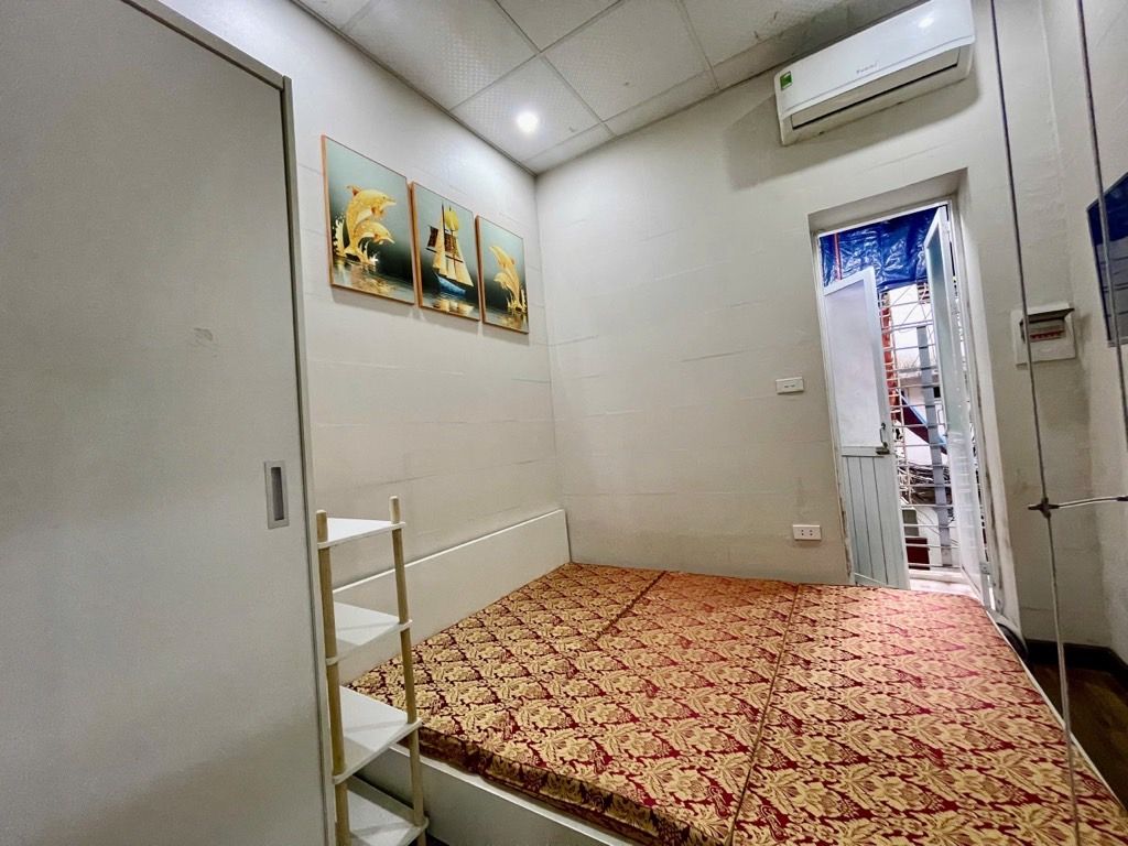 Bán nhà Nguyễn Lương Bằng - diện tích 12m2 3 tầng - SĐCC - giá 2,9 tỷ