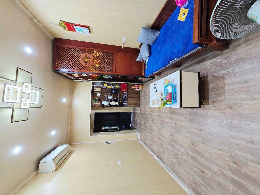 Bán nhà Ngô Thì Nhậm - diện tích 47m2 1 tầng - Nhà không nóc, mặt phố cách 10m - giá 4 tỷ