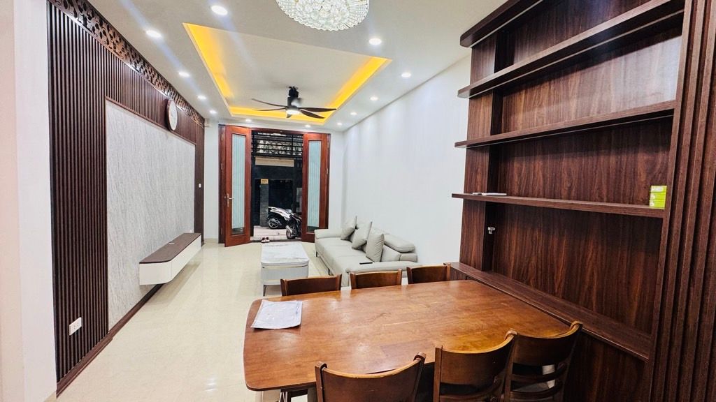 Bán nhà Nguyễn An Ninh - diện tích 55m2 4 tầng - ô tô tận cửa - giá 14,8 tỷ