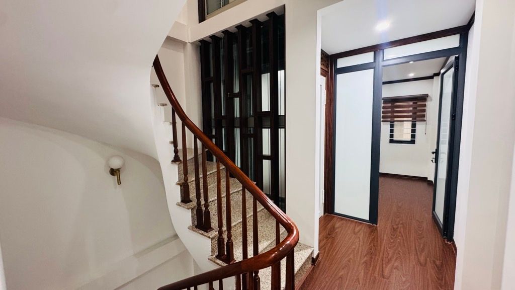 Bán nhà Nguyễn An Ninh - diện tích 55m2 4 tầng - ô tô tận cửa - giá 14,8 tỷ