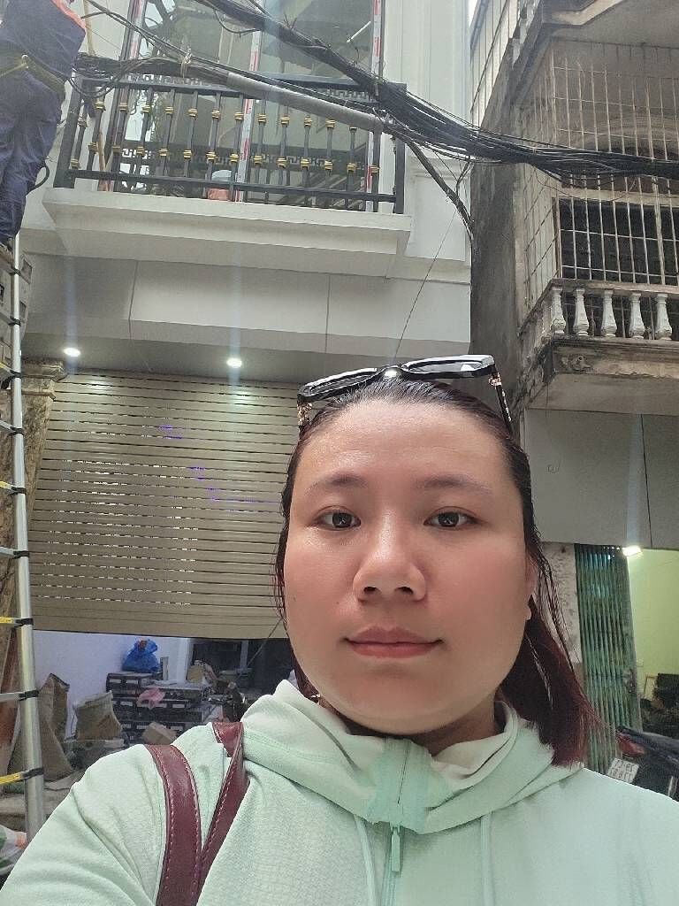 Bán nhà Trương Định - diện tích 34m2 5 tầng - Mặt ngõ thông ô tô, kinh doanh - giá 12,2 tỷ