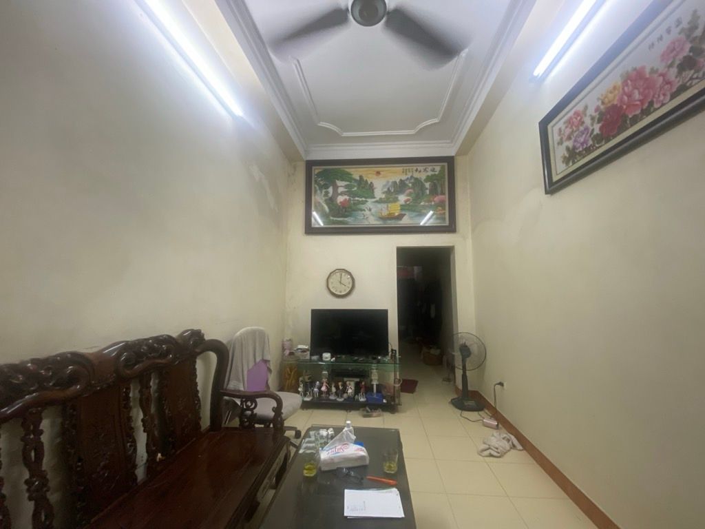 Bán nhà Nguyễn Trãi - diện tích 34,5m2 4 tầng - ngõ ô tô 20m - giá 7,5 tỷ