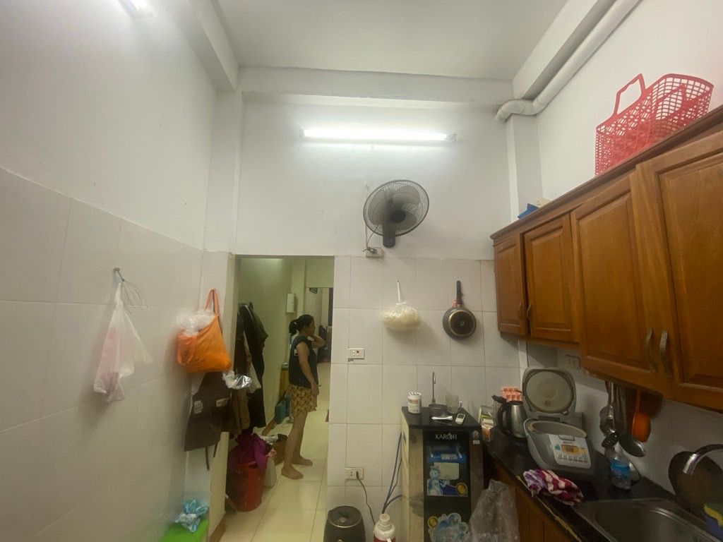 Bán nhà Nguyễn Trãi - diện tích 34,5m2 4 tầng - ngõ ô tô 20m - giá 7,5 tỷ