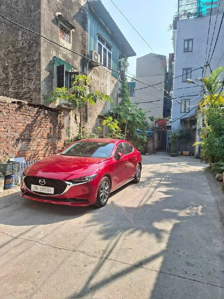 Bán nhà Nguyễn Khoái - diện tích 29.5m2 4 tầng - Ô tô qua nhà - giá 6,8 tỷ